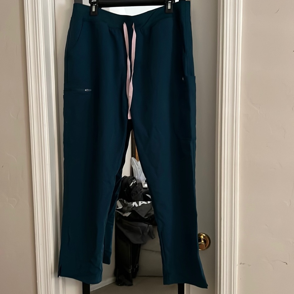 Figs caribbean blue XL yola scrub pants